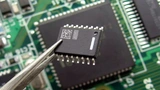 Bild 1: Das Kopierschutzmuster »BitSecure« von Schreiner ProSecure benötigt nur 12 mm² Platz auf dem Chip