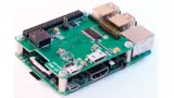 Eine Steuerplatine für LCDs von pi-top.com als HAT Board.