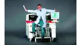 Bild 3. Der kompakte Bestückautomat „E by Siplace“ weist einige technische Feinheiten auf: u.a. das digitale Bildanalyse-System, das auch bei den High-End-Lösungen von ASM zum Einsatz kommt.