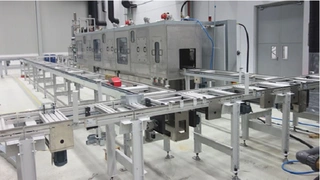 Durch eine komplexe Vernetzung von Elektronik und Mechanik soll in China eine Smart Factory der neuen Generation entstehen.