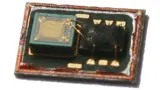 Ansicht eines MEMS-Mikrofons nach Entfernen des Deckels.