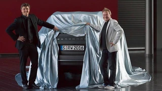Die alte neue Marke Borgward wird auf der Internationalen Automobil Ausstellung einen SUV vorstellen. Wie er aussieht? Noch streng geheim. Wir sind gespannt.