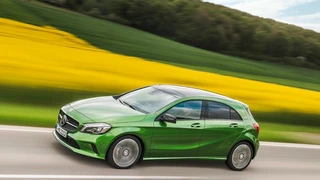 Neues Facelift für die A-Klasse