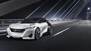 Der Peugeot Fractal hat zwei Elektromotoren, die sich an der Vorder- und Hinterachse befinden. Sie sind die Basis für einen Allradantrieb. Das 170-PS-starke Fahrzeug verfügt über eine 30-kWh-Lithium-Ionen-Batterie, die für eine Reichweite von bis zu 