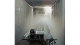 In der Kältekammer können Energieketten Bewegungstests bei unterschiedlichen Temperaturen und Temperaturverläufen von –40 bis +60 °C unterzogen werden