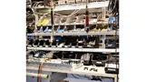 ESD-gerechter und ergonomischer Arbeitsplatz von Treston in der Schaltkasten-Fertigung bei Stiebel Eltron.