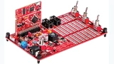 Das XMC Digital Power Explorer Kit besteht aus einem Power Board und zwei Control Cards 