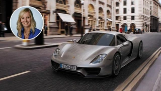 Stefanie Eckardt - Porsche Spyder 918:  Ich wünsche mir nur eine Kleinigkeit unterm Weihnachtsbaum. :) Bildquelle: Porsche