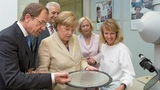 »Frau Merkel ist sehr technikinteressiert und hat eine schnelle Auffassungsgabe.« 