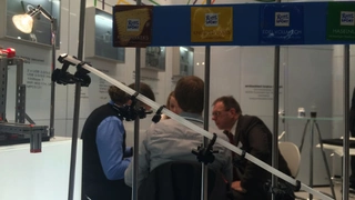 Radar-Schokoladenautomat am Stand von embedded brains