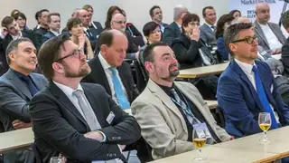 10. MEDIA SUMMIT