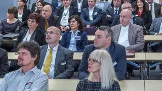 10. MEDIA SUMMIT