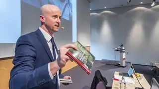 10. MEDIA SUMMIT