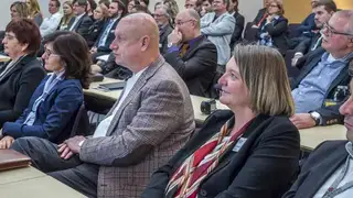 10. MEDIA SUMMIT