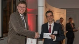Für seinen Artikel »Umrichter für die Hochspannungs-Gleichstrom-Übertragung: Technologische Herausforderungen« wurde Prof. Dr. Hans-Günter Eckel prämiert.