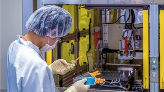 Bestückung der Maschine mit Sensoren