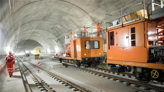 Elektronik für den Gotthard-Tunnel