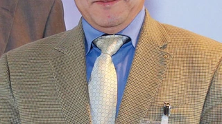Yine Zhang, N&H Technology