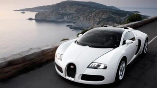 ...doch sprichwörtlich kommt man(n) ohne ihr weiter. Das hat sich vermutlich auch Ronaldo gedacht, der u.a. einen Bugatti Veyron fährt.