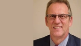 »Auditoren sehen die anstehende Klarstellung positiv sehen, weil sie einen Schritt hin zur internationalen Vergleichbarkeit und Anerkennung bedeutet«, berichtet Wolfgang Heppel, Branchenverantwortlicher für Industrie und Automotive bei der DEKRA Cert