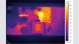 Bild 3: Platine, mit einer Wärmebildkamera betrachtet. Das Bild 3b zeigt nach der Homogenisierung die wahre Temperaturverteilung.