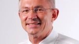 Dr. Ulrich Lauff studierte Physik an der Ruprecht-Karls-Universität Heidelberg, bevor er an der Universität Stuttgart in Physik promovierte. Dr. Lauff trat im Oktober 2000 bei ETAS im Bereich Product Management, Business Development und Technical Mar