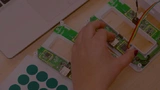 Montage der Lüftungsklappen mit Elektronik.