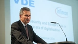 Günther Oettinger sprach über Cyber-Sicherheit. 