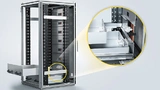 Speichersysteme bestehen in der Regel aus mehreren Speicherschränken, die modular zu Containern angeordnet sind und im Innern schubladenförmige Speichereinheiten enthalten.