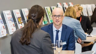 Impressionen vom Standfest der WEKA FACHMEDIEN auf der electronica 2016