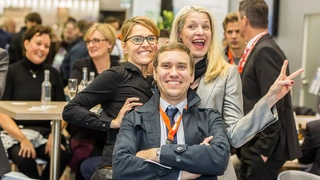Impressionen vom Standfest der WEKA FACHMEDIEN auf der electronica 2016