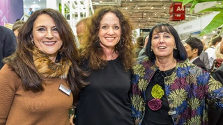 Impressionen vom Standfest der WEKA FACHMEDIEN auf der electronica 2016