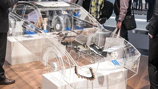 Wie sieht das "Auto der Zukunft" aus? Auf diese Frage gab es auf der electronica etliche Antworten.