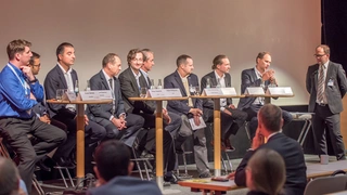 Podiumsdiskussion Zum Thema „Low Power Wide Area Networks for industrial IoT – Licensed versus Unlicensed Bands?“