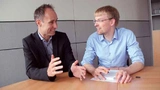 Christoph Papenfuss (links) im Gespräch mit Elektronik-Redakteur Markus Haller.