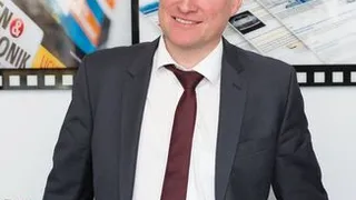 Stefan Kouba, Microchip