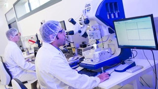 Neuer Forschungsreinraum der CTR für Mikrosensorik und Systemintegration.