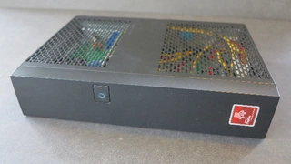 Industrie-Computergehäuse Fujitsu Kit Solutions. 