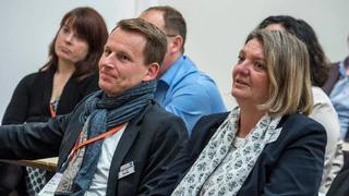 Media Summit zum Thema „Hilfe, mein Kunde ist ein Neandertaler. – Märkte ändern sich, Menschen nicht!“ auf der embedded world 2017.