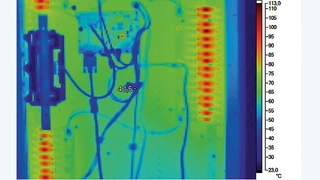  In diesem Embedded-Display-System sind unter der Wärmebildkamera einige Hot- und Coldspots zu erkennen