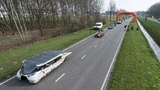 Vorne im Bild: Das Solarauto Stella Lux.