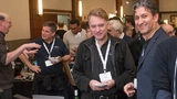 IETF-98-Konferenz in Chicago: Juan Carlos Zúñiga (rechts), Standardisierungsexperte von Sigfox und Mit-Vorsitzender der IETF-IntArea-Arbeitsgruppe, Stuart Cheshire (Apple, links), Erfinder des Bonjour-Protokolls