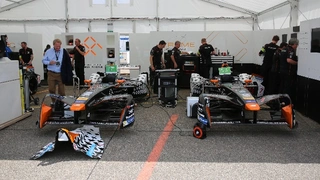 Ein Blick in die Box des US-amerikanischen Teams Faraday Future Dragon Racing