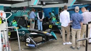 Vorbereitungen auf das Rennen in der Box des chinesischen Teams NextEV NIO