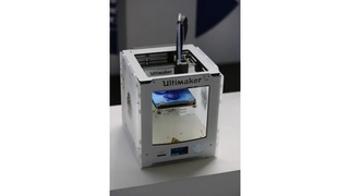 Ein Formel E Rennen ist eine Präsentationsfläche für neueste Technologien, wie diesen 3D-Drucker