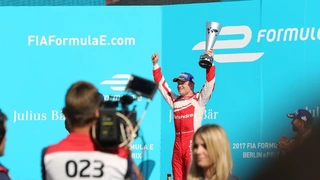 Felix Rosenqvist ist der erste Schwede, der ein Rennen in der Formel E gewinnen konnte