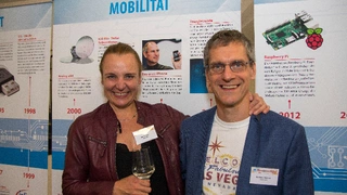 Doris Meier von Qualcomm mit Elektronik-Chefredakteur Gerhard Stelzer