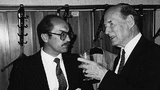  Günther Klasche im Gespräch mit Manfred von Ardenne, DDR-Forscher, Radio- und Fernsehpionier, anlässlich des 60-jährigen Jubiläums von Loewe Optain Kronach (Juli 1983)
