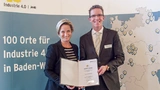 Hans van der Velden, Geschäftsführer Bossard Deutschland. Hier erhält er die Auszeichnung „100 Orte für Industrie 4.0 in Baden-Württemberg“ von Wirtschaftsministerin Dr. Nicole Hoffmeister-Kraut (CDU).