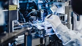  In den Testlaboren von Osram Opto Semiconductors in Regensburg werden LED-Lösungen auf ihrer Ausfallsicherheit und ihre Lebensdauer untersucht